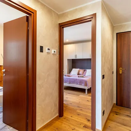 Angelica By Interhome Riva (Sondrio)