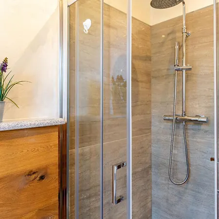 Angelica By Interhome Riva (Sondrio)